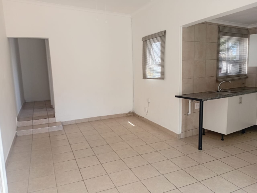 To Let 2 Bedroom Property for Rent in Vincent Eastern Cape